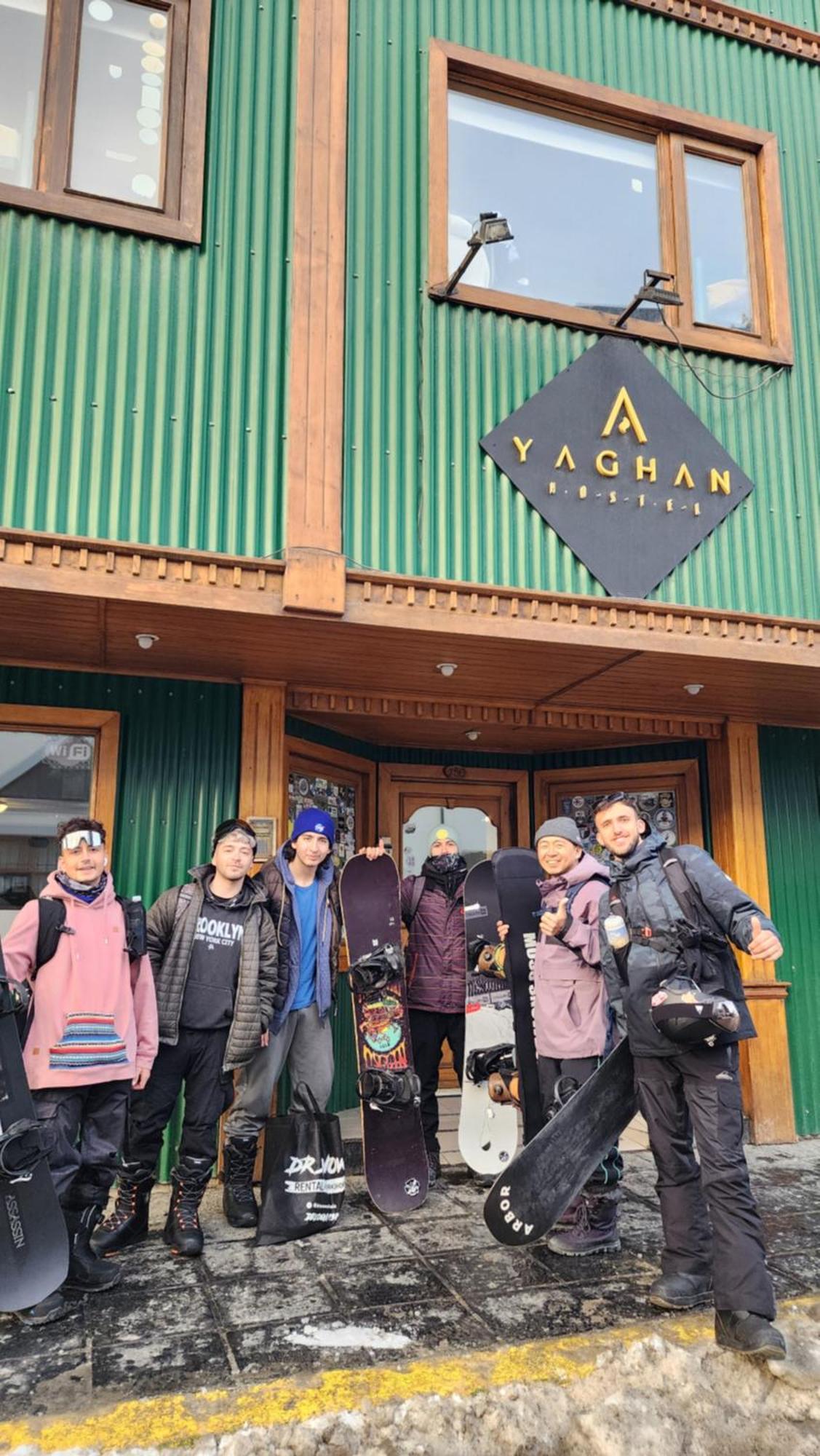 Yaghan Hostel Ushuaia Ngoại thất bức ảnh